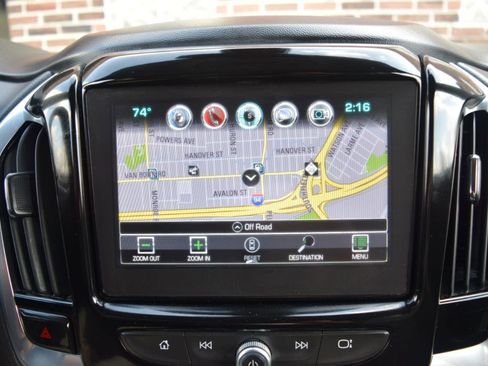 Used 2019 Chevrolet Traverse LT w/ LT Premium Package image 25