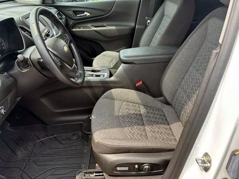 Certified 2024 Chevrolet Equinox LT w/ LPO, Floor Liner Package FWD image 18