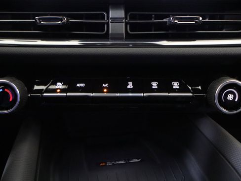 New 2026 Chevrolet Equinox EV RS image 27