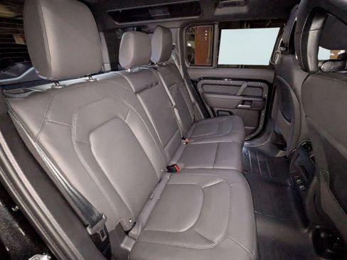 New 2026 Land Rover Defender 110 X-Dynamic SE AWD/4WD image 29