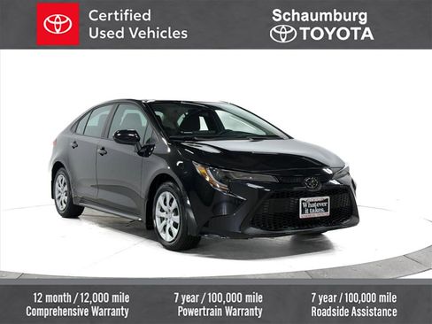 Certified 2022 Toyota Corolla LE image 1