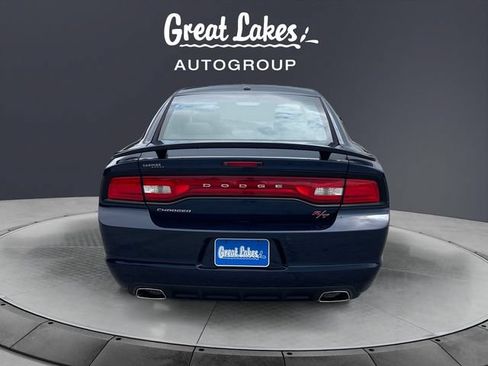 Used 2014 Dodge Charger R/T RWD image 4