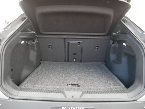 Certified 2023 Volkswagen ID.4 Pro S AWD/4WD image 17