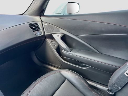 Used 2019 Chevrolet Corvette Z06 RWD image 30