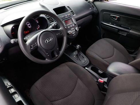 Used 2013 Kia Soul image 4