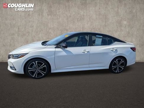 Certified 2023 Nissan Sentra SR w/ SR Premium Package image 4