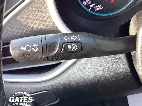 Used 2025 Chevrolet Malibu RS w/ LPO, Floor Liner Package FWD image 22