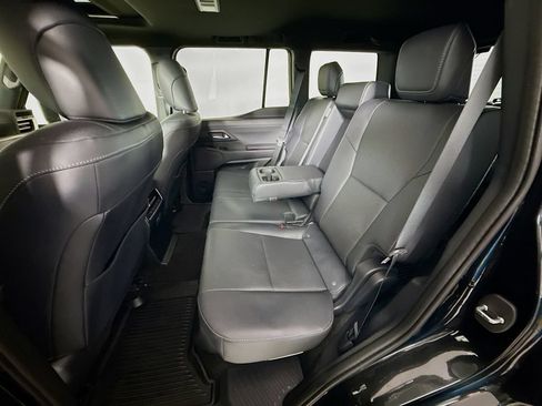 Certified 2025 Lexus GX 550 w/ Accessory Package (2T) AWD/4WD image 26