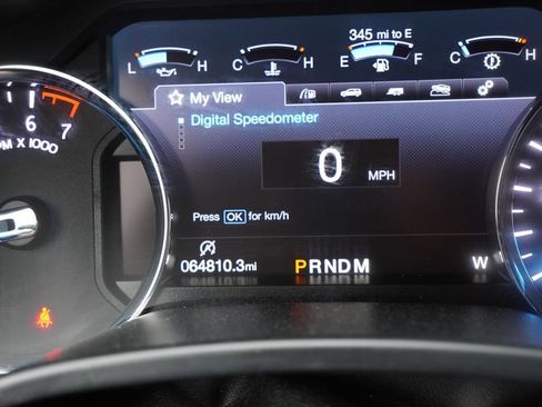 Used 2019 Ford Expedition Max XLT w/ Equipment Group 202A AWD/4WD image 7
