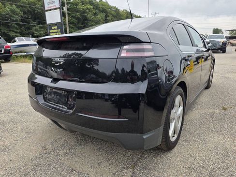Used 2013 Chevrolet Volt FWD image 9