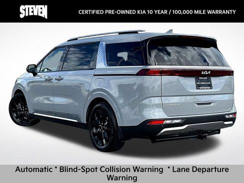 Certified 2023 Kia Carnival SX FWD image 5