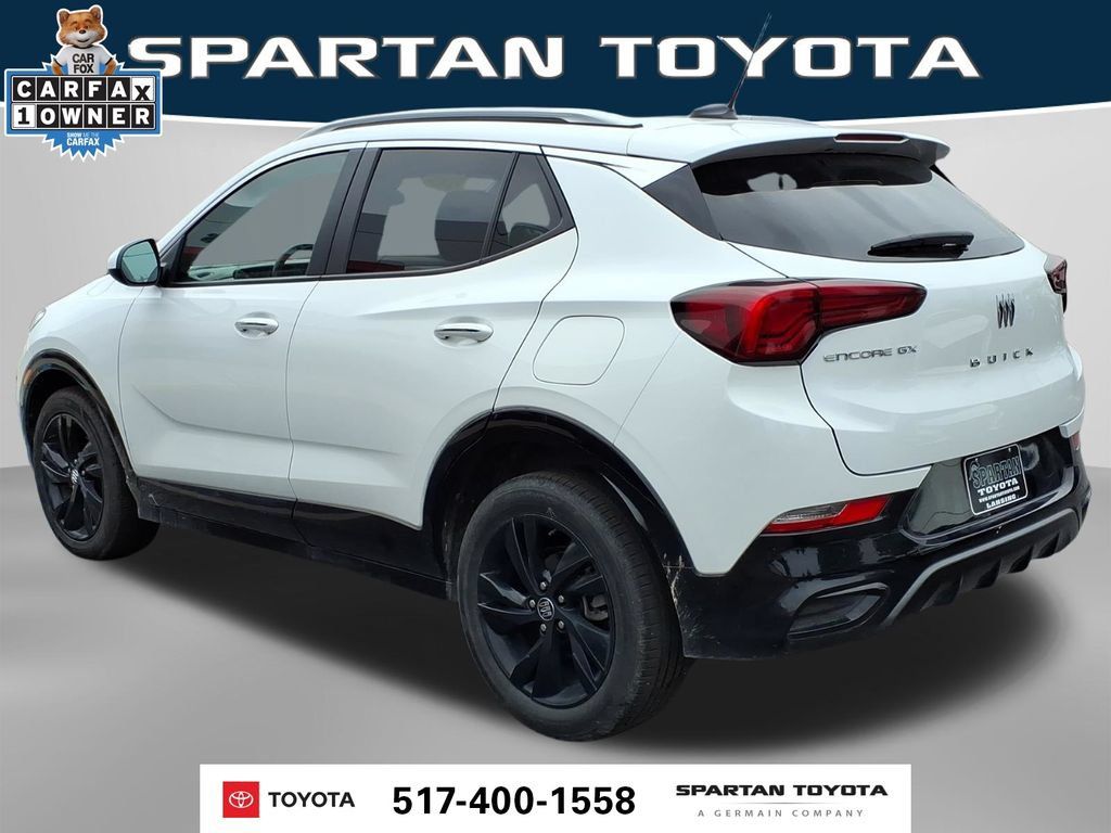 Used 2024 Buick Encore GX Sport Touring FWD image 10