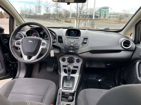 Used 2016 Ford Fiesta SE image 43