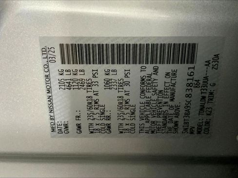 Used 2025 Nissan Rogue SV image 31