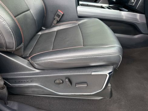 Used 2024 Ford F250 Lariat image 25