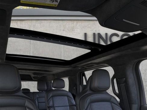 New 2026 Lincoln Navigator L Black Label image 22