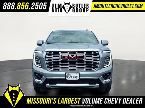 Used 2025 GMC Yukon XL Denali AWD/4WD image 28