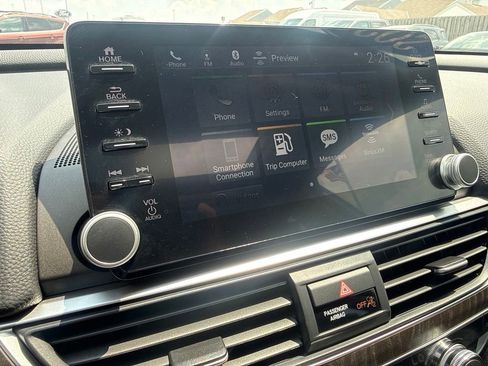 Used 2020 Honda Accord EX-L image 16