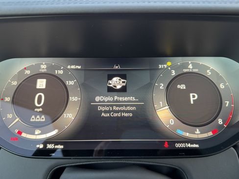Certified 2025 Land Rover Range Rover SE AWD/4WD image 18