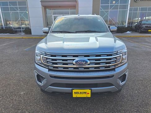 Used 2021 Ford Expedition Limited image 4