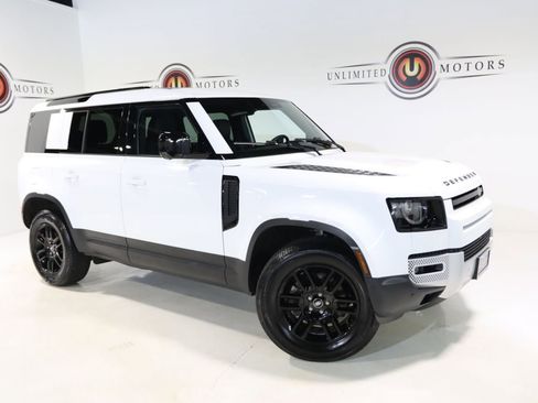 Used 2025 Land Rover Defender 110 S image 74