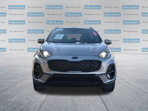 Used 2022 Kia Sportage Nightfall Edition image 2