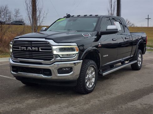 Used 2019 RAM 2500 Laramie image 2