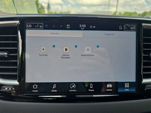 New 2026 Chrysler Voyager LX image 25