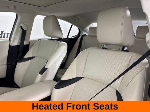Used 2025 Lexus ES 350 w/ Premium Package FWD image 15