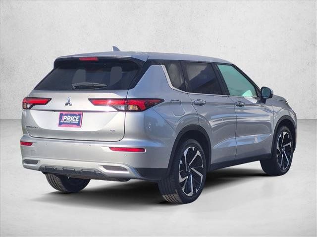 Used 2024 Mitsubishi Outlander SE FWD image 5