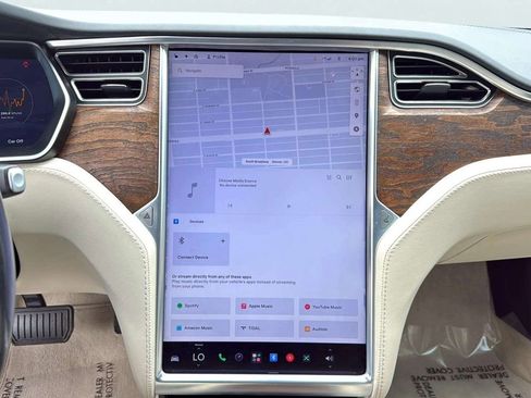 Used 2017 Tesla Model S 100D AWD/4WD image 11