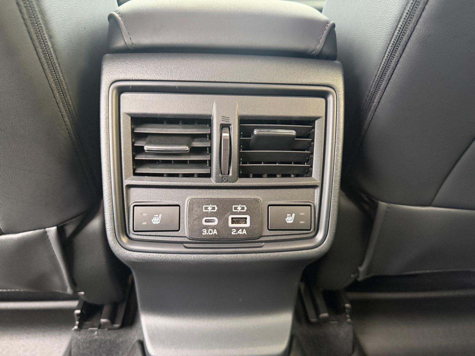 Used 2026 Subaru Outback Touring XT AWD/4WD image 23