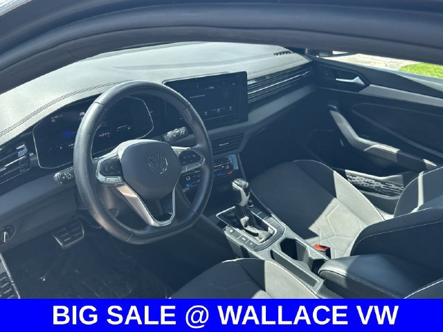 Certified 2025 Volkswagen Jetta Sport FWD image 14