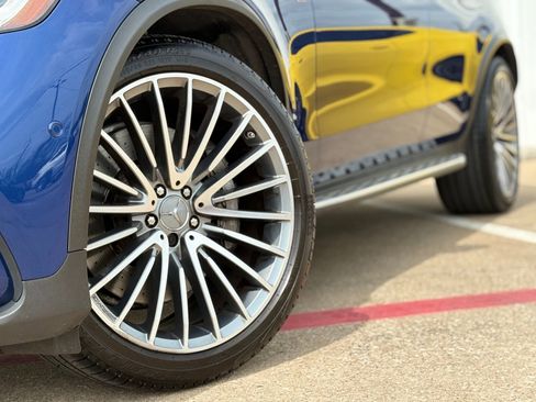 Used 2021 Mercedes-Benz GLC 63 AMG 4MATIC image 14