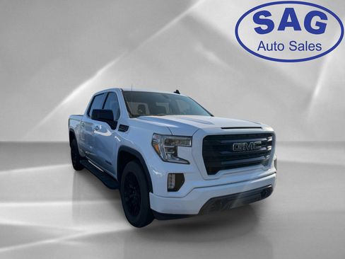 Used 2020 GMC Sierra 1500 Elevation w/ Elevation Value Package RWD image 2