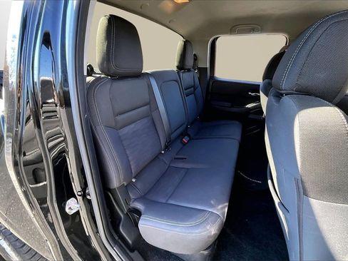 Used 2023 Nissan Frontier SV image 24