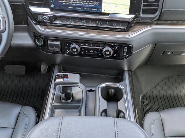 Used 2025 Chevrolet Silverado 1500 LT Trail Boss w/ Convenience Package II AWD/4WD image 18
