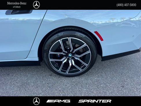 Used 2024 BMW 740i xDrive AWD/4WD image 7
