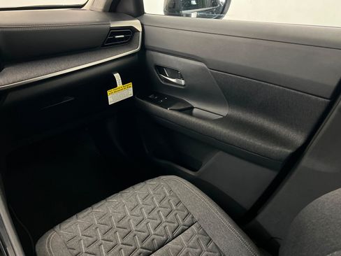 New 2026 Nissan Kicks SV w/ Cold Weather Package FWD image 10