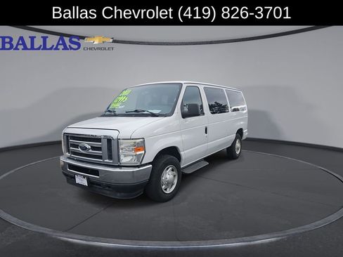 Used 2011 Ford E-350 and Econoline 350 XLT RWD image 4
