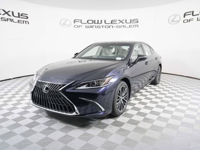 New 2025 Lexus ES 350 w/ Premium Package