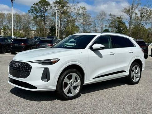 New 2025 Audi Q5 Premium Plus image 4