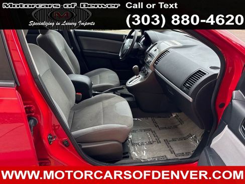 Used 2012 Nissan Sentra 2.0 SR w/ Convenience Pkg image 9