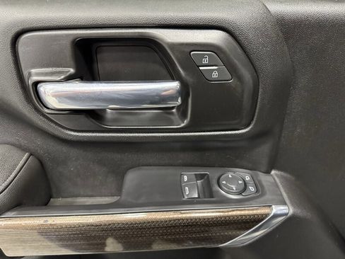 Used 2022 Chevrolet Silverado 2500 LT w/ Convenience Package image 13