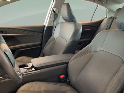 Certified 2025 Toyota Camry XLE w/ Premium Plus Package FWD image 22