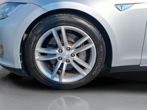 Used 2013 Tesla Model S RWD image 28