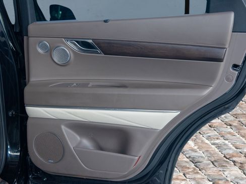 Used 2023 Genesis GV80 2.5T w/ Advanced Package image 19