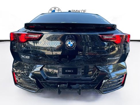 New 2026 BMW X2 xDrive28i w/ M Sport Package AWD/4WD image 5