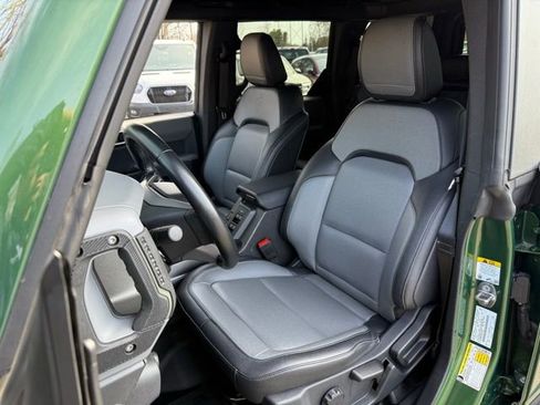 Used 2024 Ford Bronco Everglades image 18