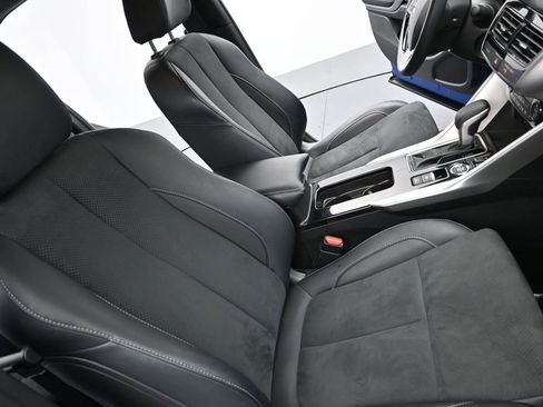 Used 2025 Mitsubishi Eclipse Cross SE image 11